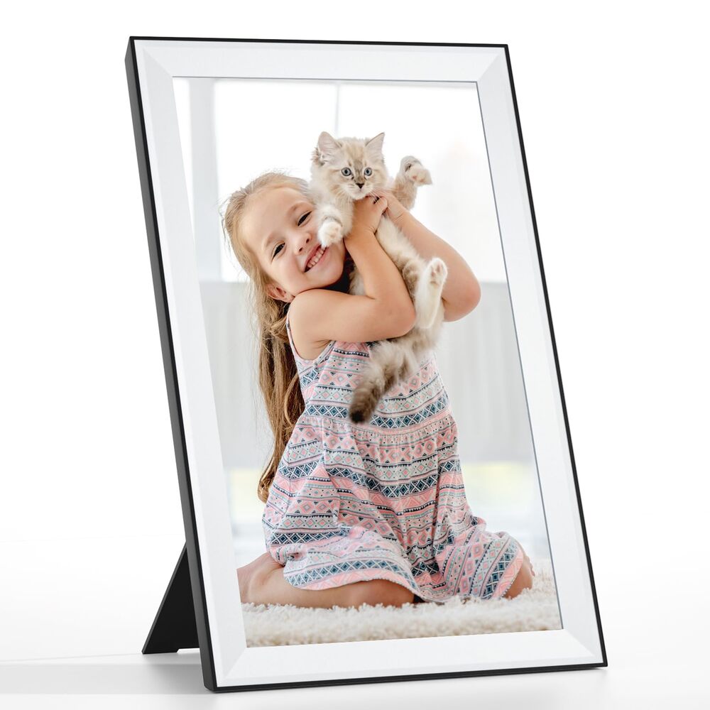 15.6inch Digital Picture Photo Frame, WiFi Touch Screen, 32GB Storage New in box
